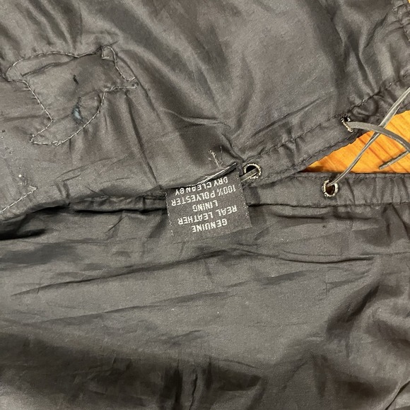 Vintage Leather Club Genuine Leather Moter Cycle Riding VestMens Size 50 - Picture 6 of 11